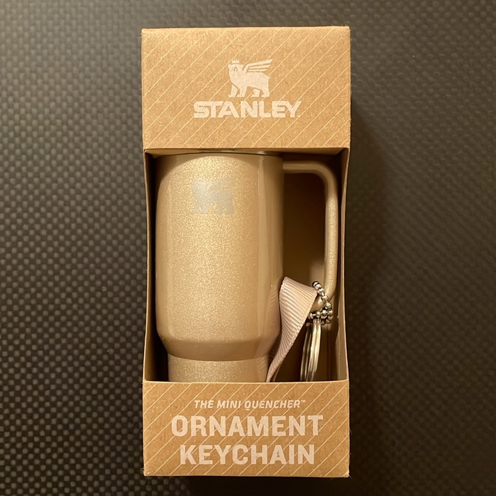Stanley Mini Quencher Ornament Keychain in Honey Talks